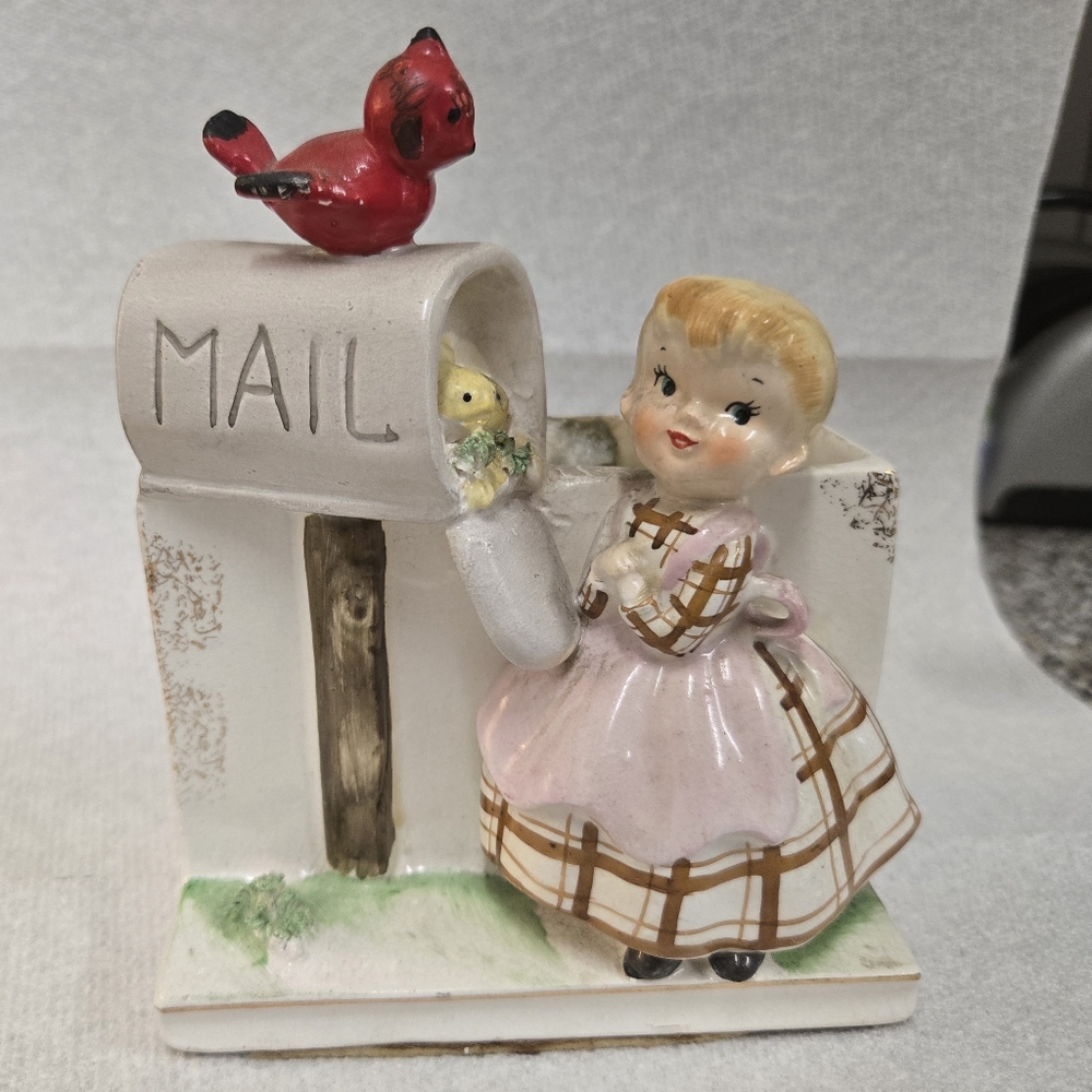 Vintage Garden Girl Mail Lady Planter Cardinal